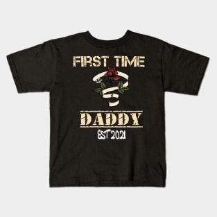 first time daddy new dad est 2021 shirt fathers Kids T-Shirt